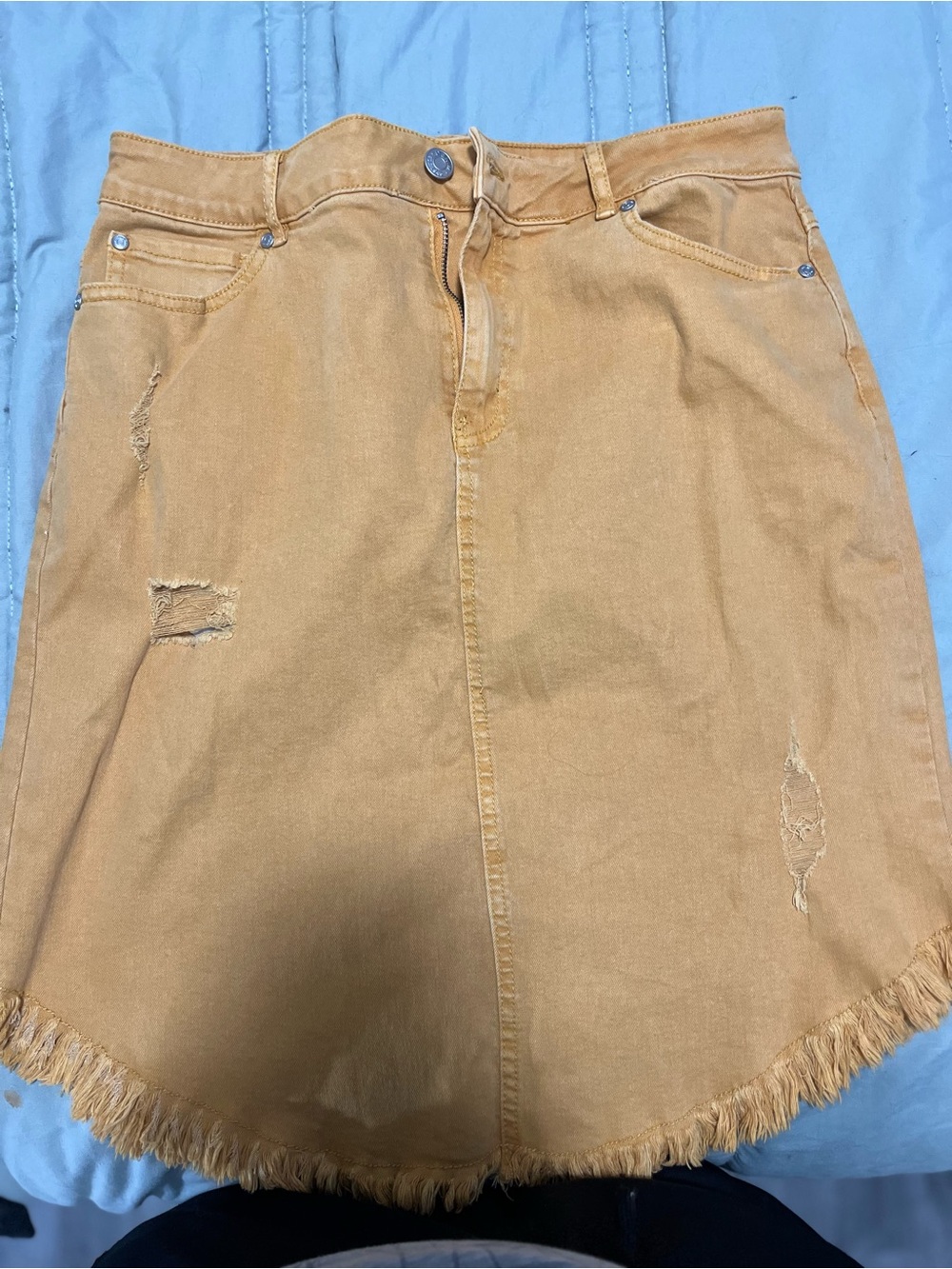 Cato Tan Distressed Frayed-Hem Skort